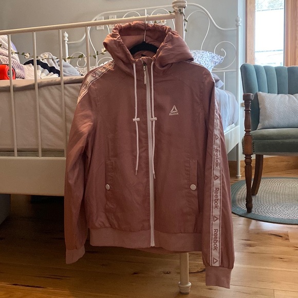Rose pink Reebok Jacket size women’s medium - Picture 2 of 8